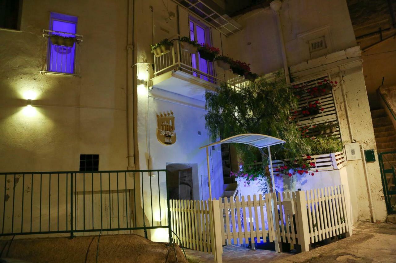 The Bridge Suites Gravina in Puglia Luaran gambar